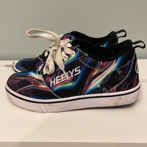 Used Heely’s with both wheels and flats attachments. - Picture 2 of 6